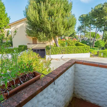 Trilocale Vicino Al Mare Con Ampio Balcone Апартаменты Марчелли