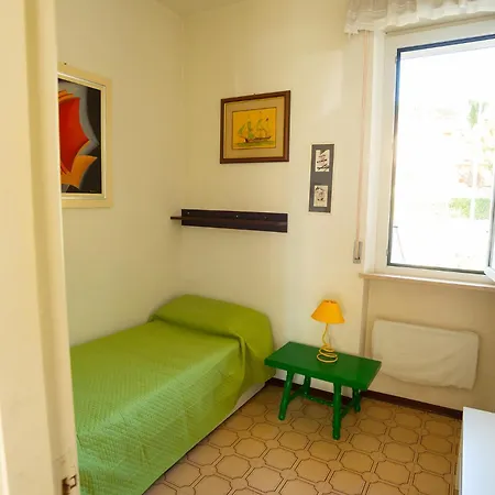 Trilocale Vicino Al Mare Con Ampio Balcone Марчелли